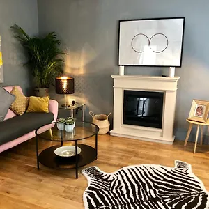 https://charming-cottage-garden-central-brighton.brighton-hotels-england.com