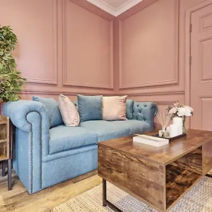 Urban Stylish - Apartment