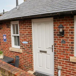 https://stokers-whitby.yorkshirehotels.net