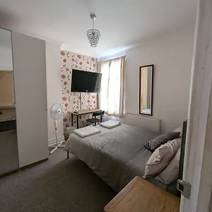 https://3-portland-road.brighton-hotels-england.com